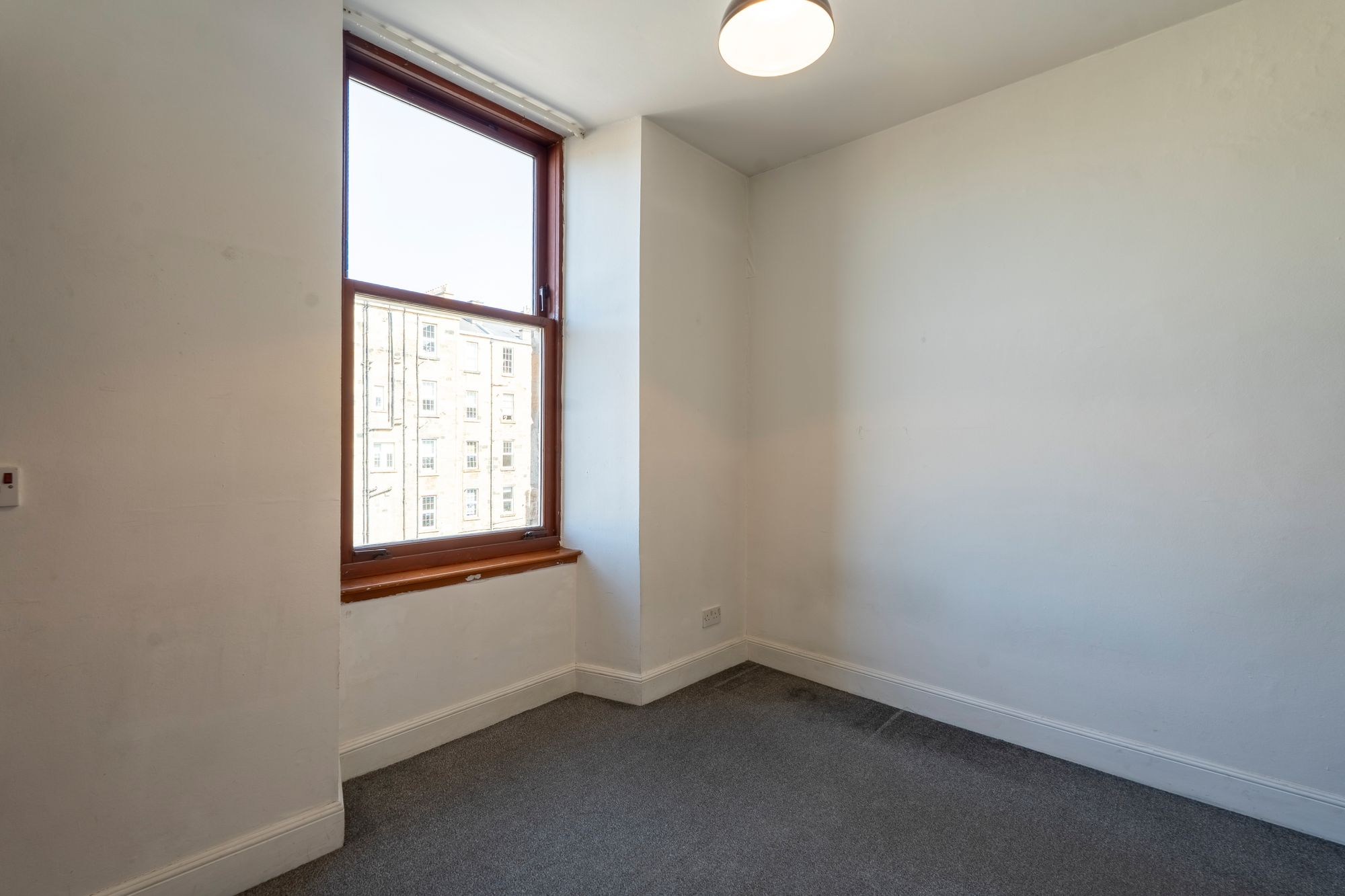 2-3104BerkeleyStreetGlasgow-G37HY2of22.jpg
