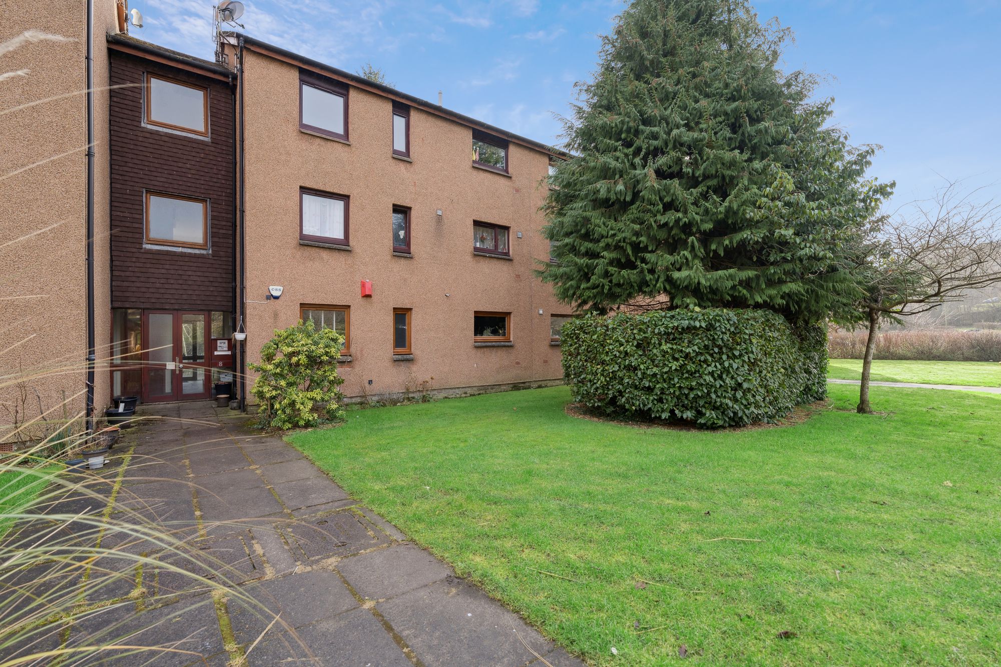 DSC04350_LowRes.jpg