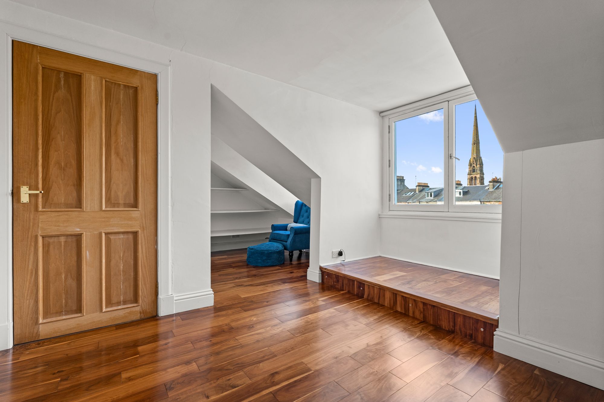 7aHolyroodCrescentG206H-10.jpg